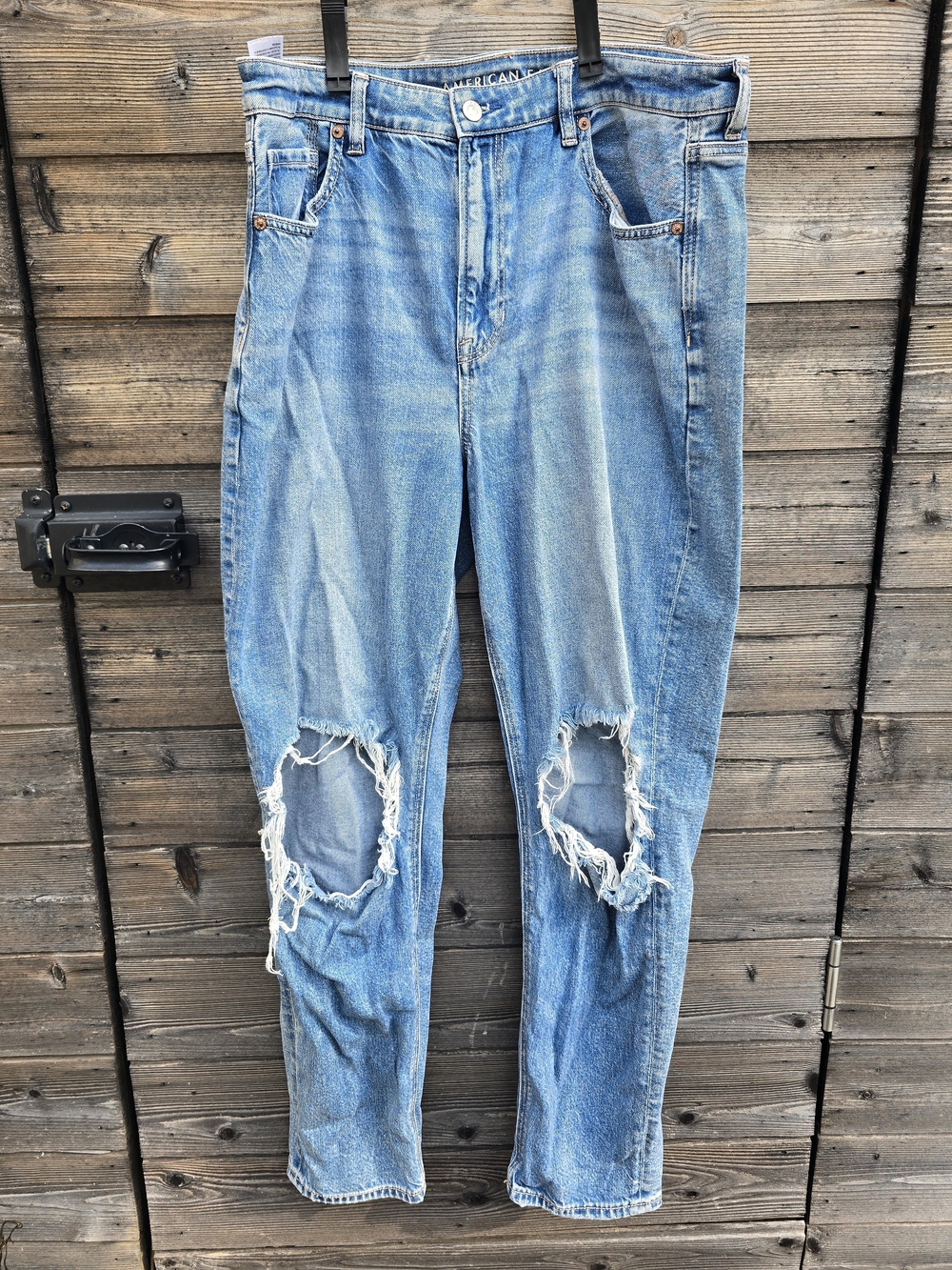 American Eagle Light Blue Distressed Boyfriend Jeans